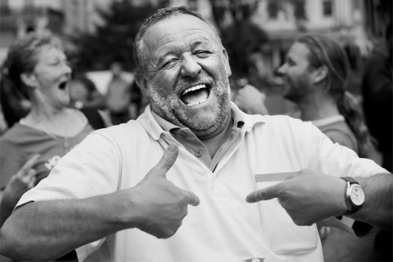 Lachclub Destelbergen Laughter Yoga International