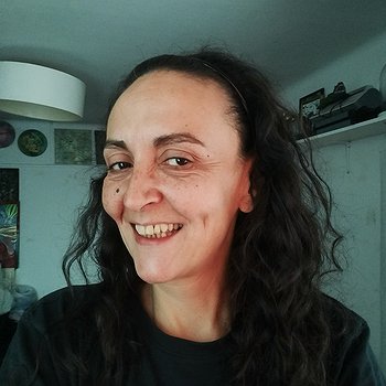 Julie FERRERAS