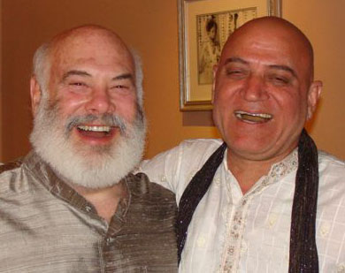 dr-andrew-weil-recommends-laughter-yoga