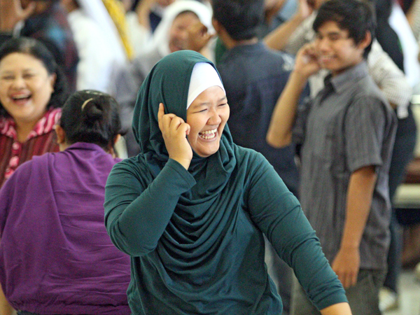 laughter-yoga-in-perth