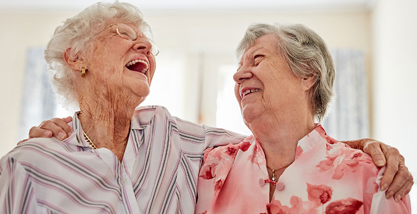 seniors-in-poland-laugh-for-good-health